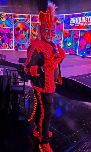Gio, costume champion